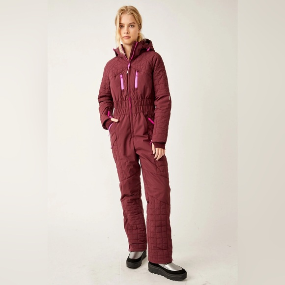 Free People XL maroon All Prepped quilted ski suit